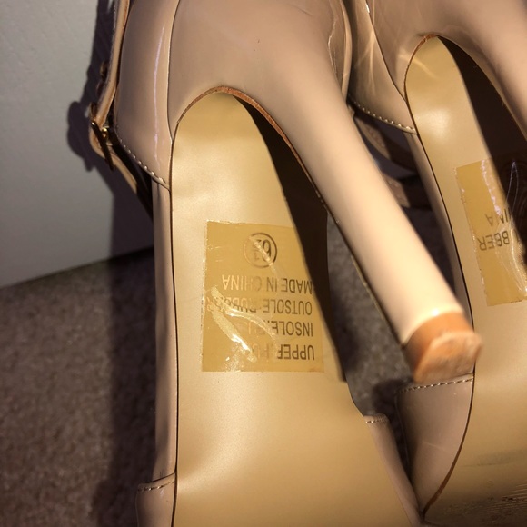 NUDE HEELS - Picture 5 of 5